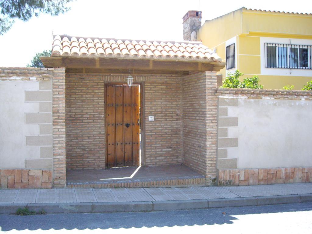 Casa Rural La Piedra De Juana Malpartida de Cáceres Dış mekan fotoğraf